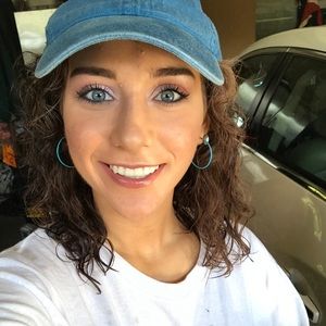 Meet your Posher, Alexa