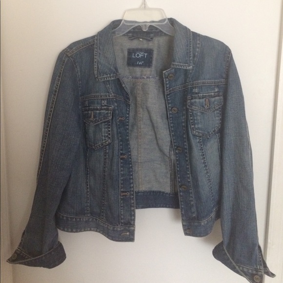 Jean jacket from Ann Taylor Loft - Picture 1 of 3