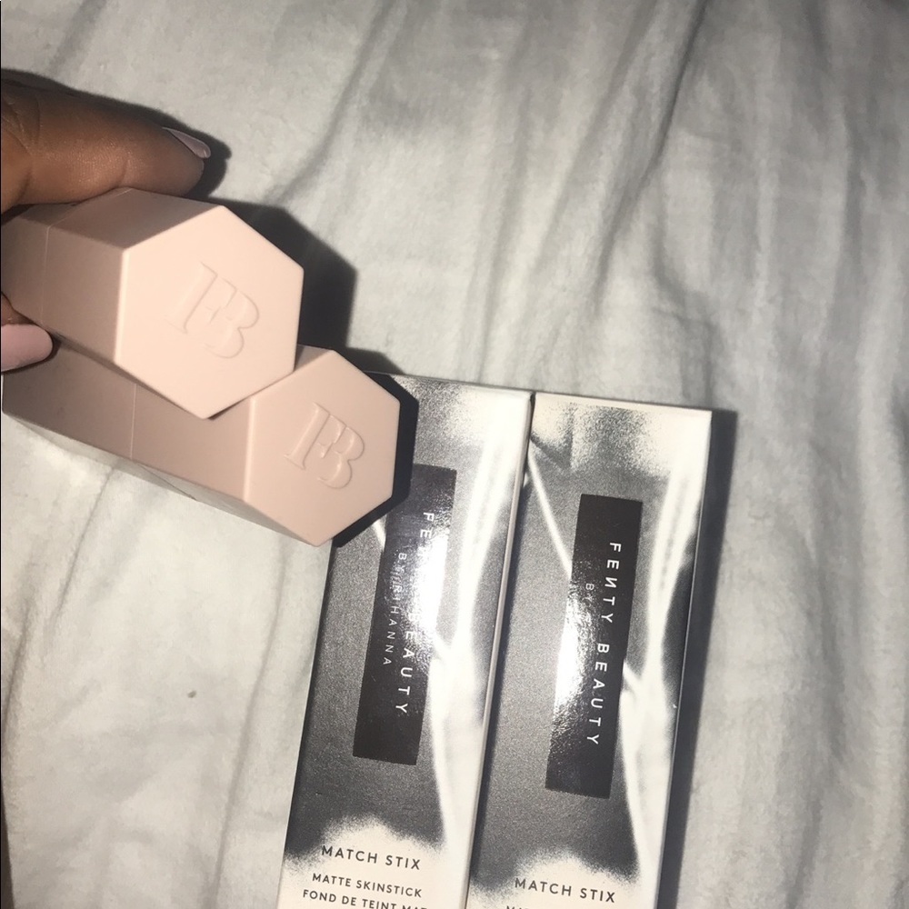 Fenty beauty match stick
