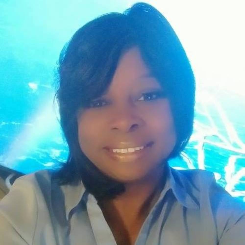 Meet your Posher, Phyllis