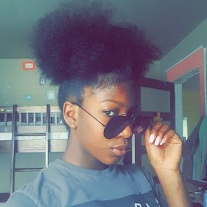 Meet your Posher, Charisma