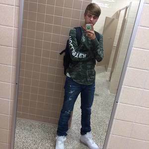 Meet your Posher, Dylan