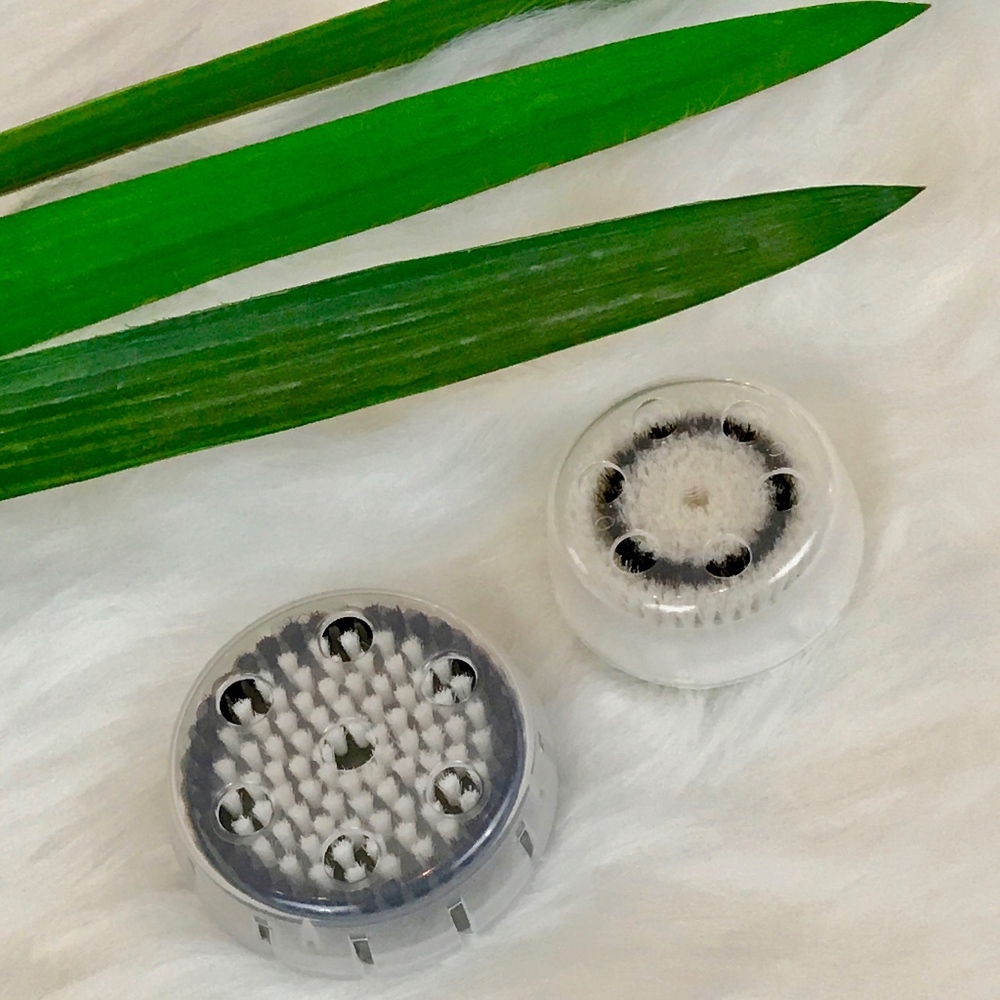 2 CLAIRSONIC Brush Heads