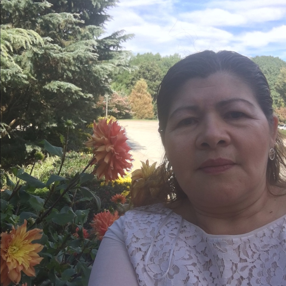 Meet your Posher, Rosario