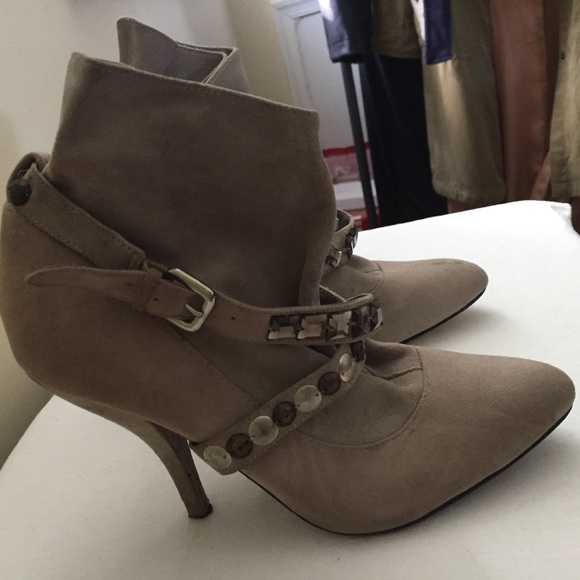 Suede Booties. - Picture 4 of 4