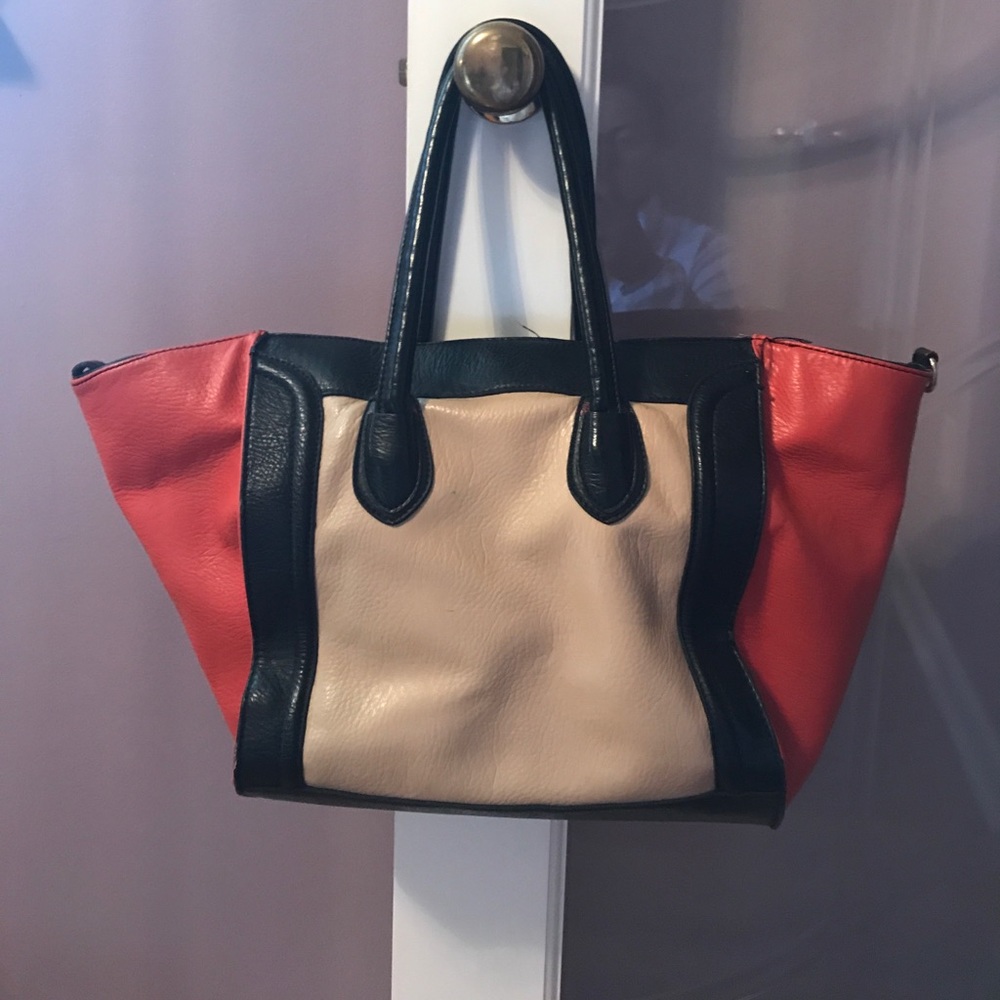 Boutique handbag