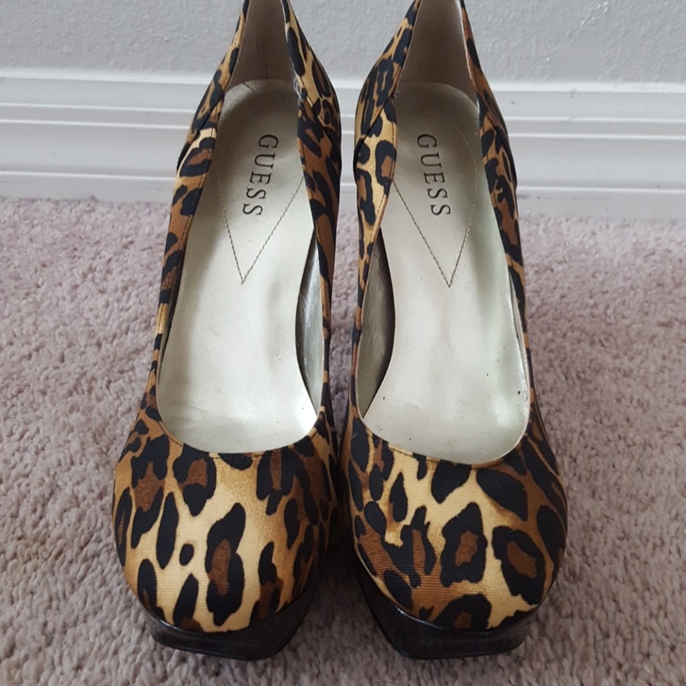 Leopard Pump heels