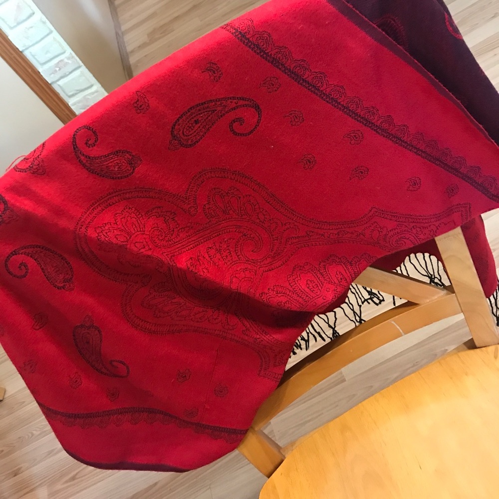 Scarf - Picture 4 of 4