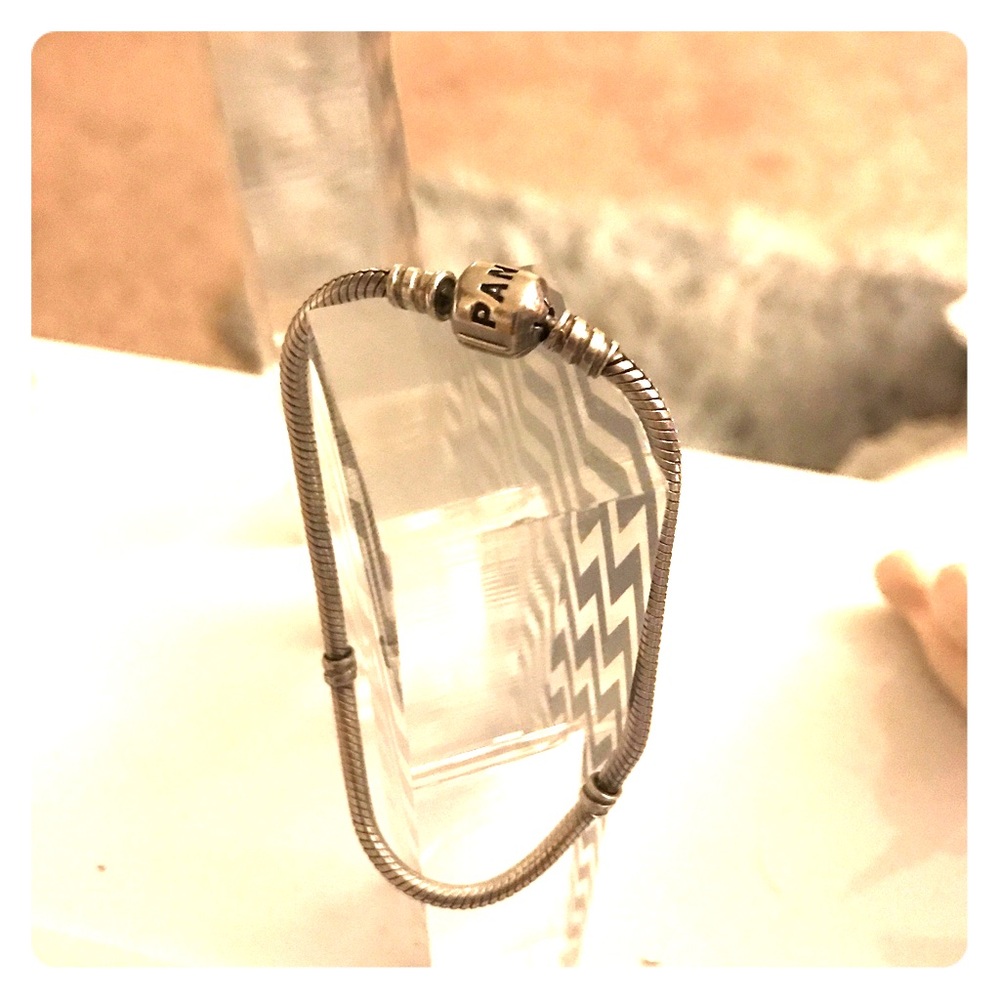 Pandora 7.5  sterling silver Bracelet!