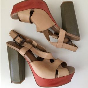 *FLASH SALE* Neutral Color-block Chunky Heels