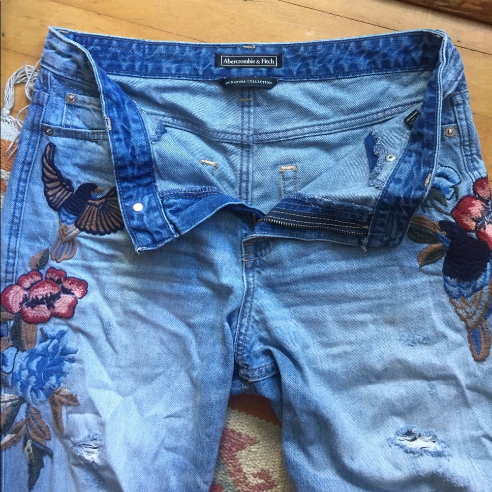 Abercrombie embroidered jeans
