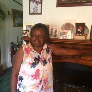 Meet your Posher, Eva