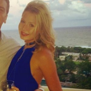 Meet your Posher, Jolie