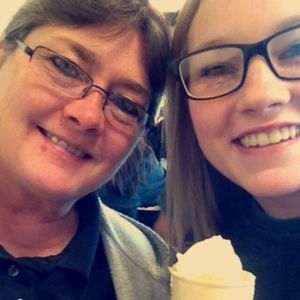 Meet your Posher, Sharon