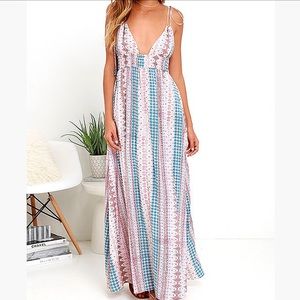 NWT Lulus Maxin' Relaxin' Multi Print Maxi Dress