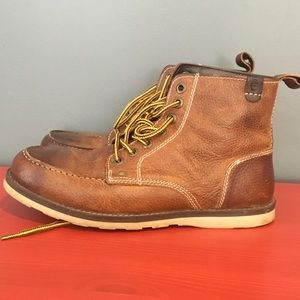 Crevo Buck Moc Toe Boot