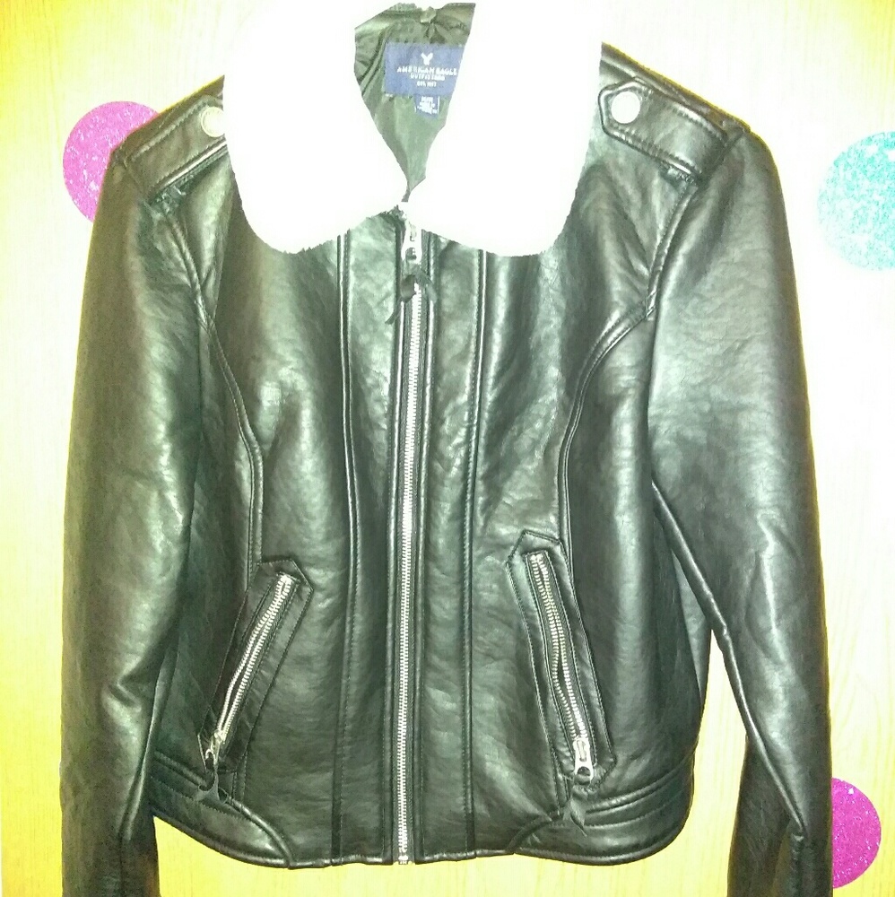 American Eagle fur collar leather jacket