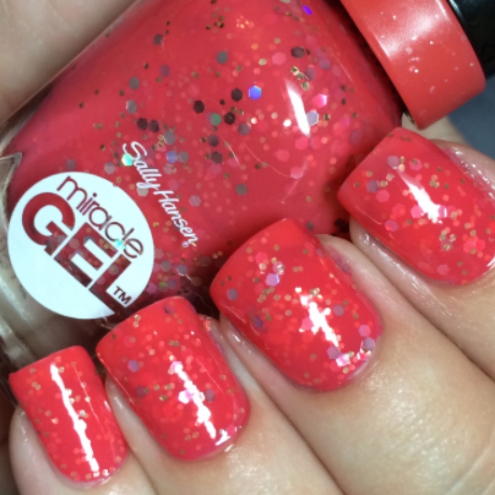 Sally Hansen Gel Miracle Nail Polish Set - Picture 5 of 7
