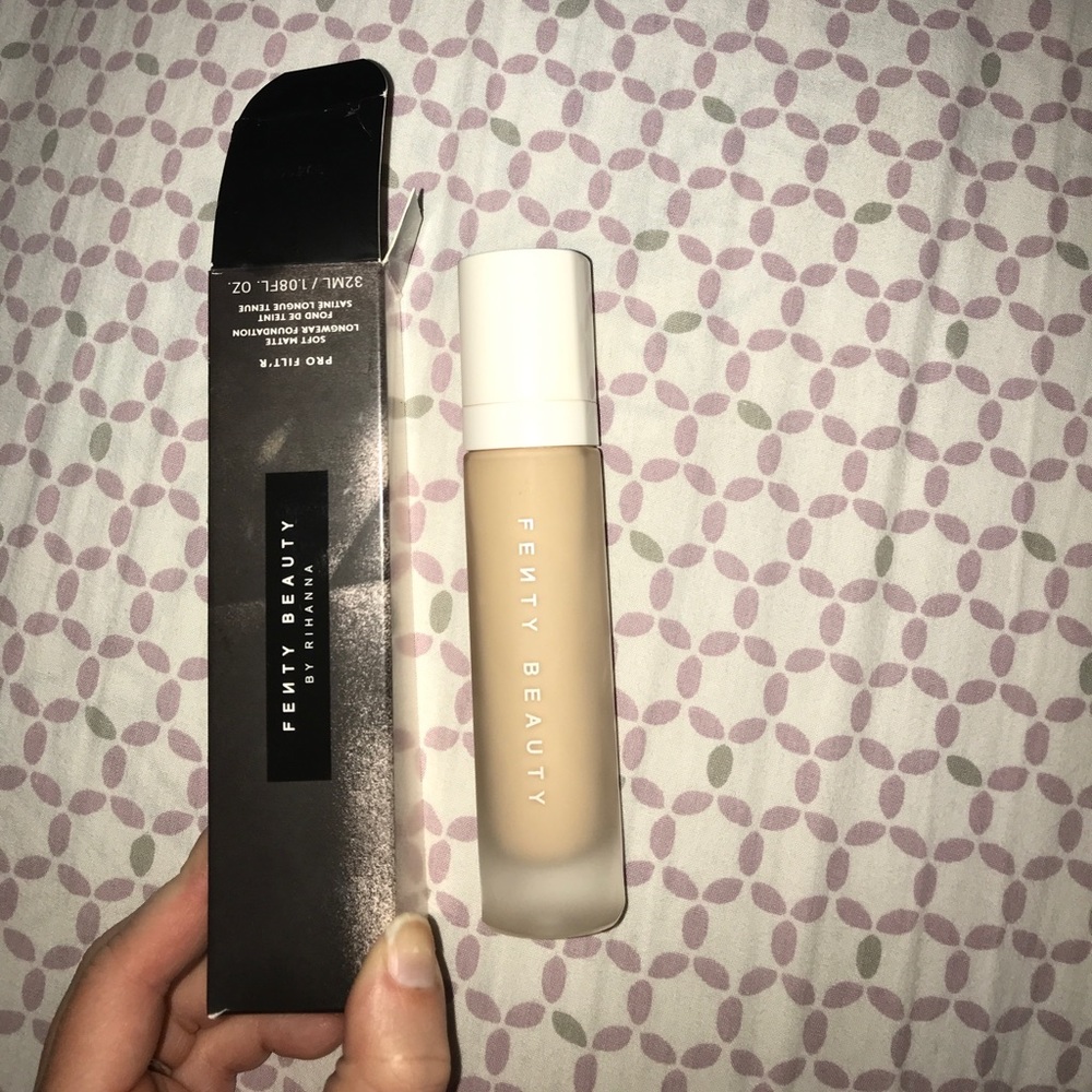 Fenty beauty pro filt’r foundation