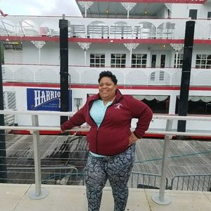 Meet your Posher, Lawanda