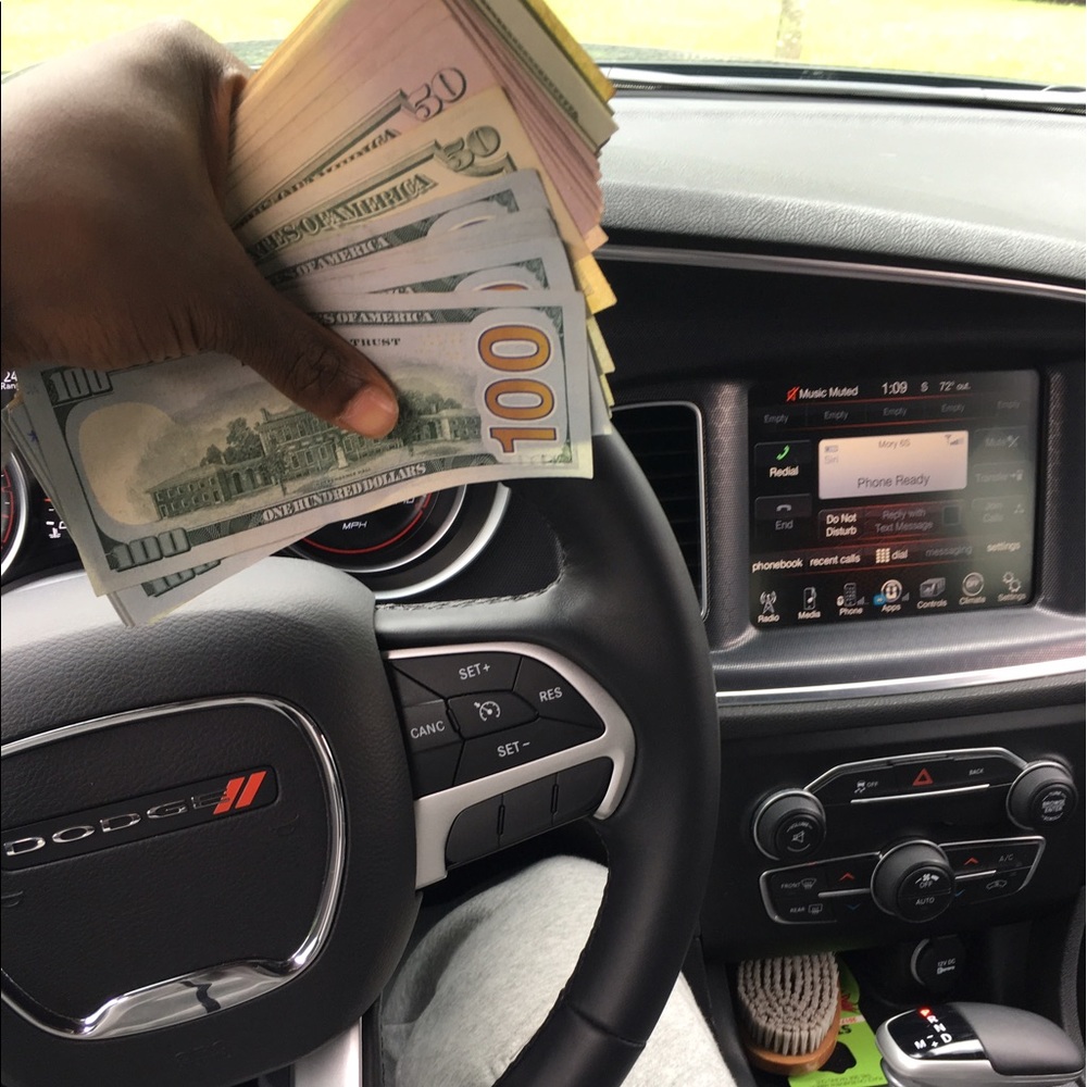 Meet your Posher, Mory