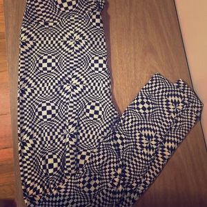 Lularoe TC leggings