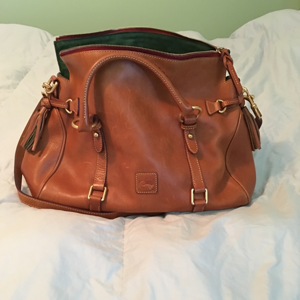 Dooney Bourke purse