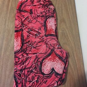 Lularoe Valentine's Day Leggings! TC