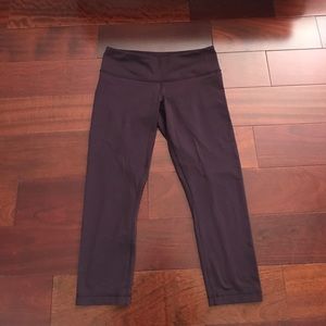 Lululemon wunder under crops