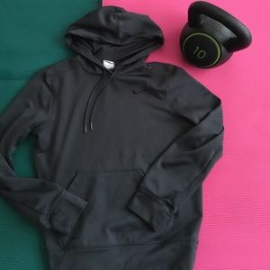 Women's Nike Fittherma sweatshirt