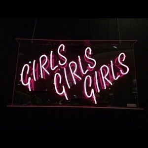 Meet your Posher, Ana