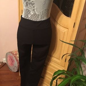 Stretch black pants with elastic band and boot cut