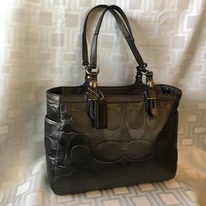Perfect Condition Coach Classic Pewter Handbag