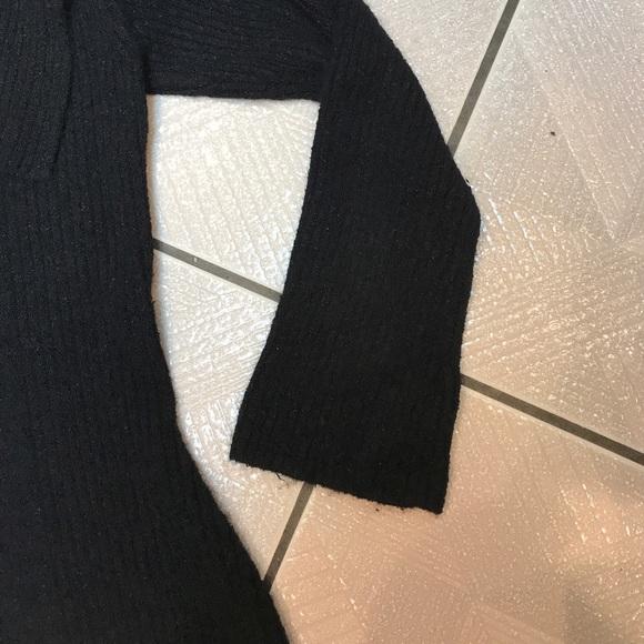 Fabulous with attractive asymmetrical collar💕 - Picture 6 of 8