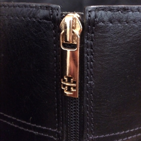 Fabulous Winter Leather TORY BURCH Boots Size 8 - Picture 3 of 6