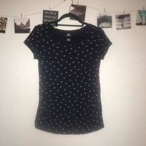 H & M pregnancy t shirt