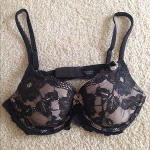 Victoria's Secret bra