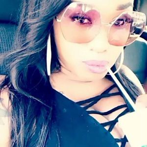 Meet your Posher, Rose