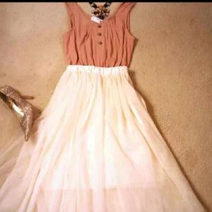 Cream tulle skirt