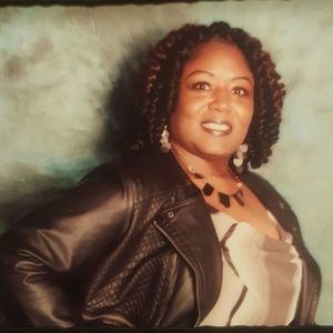 Meet your Posher, Vivian