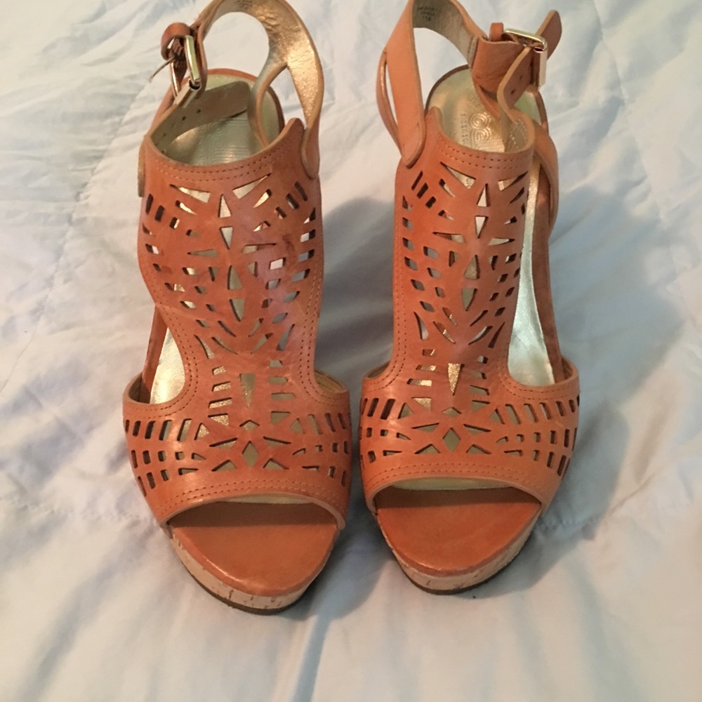 Brown wedges