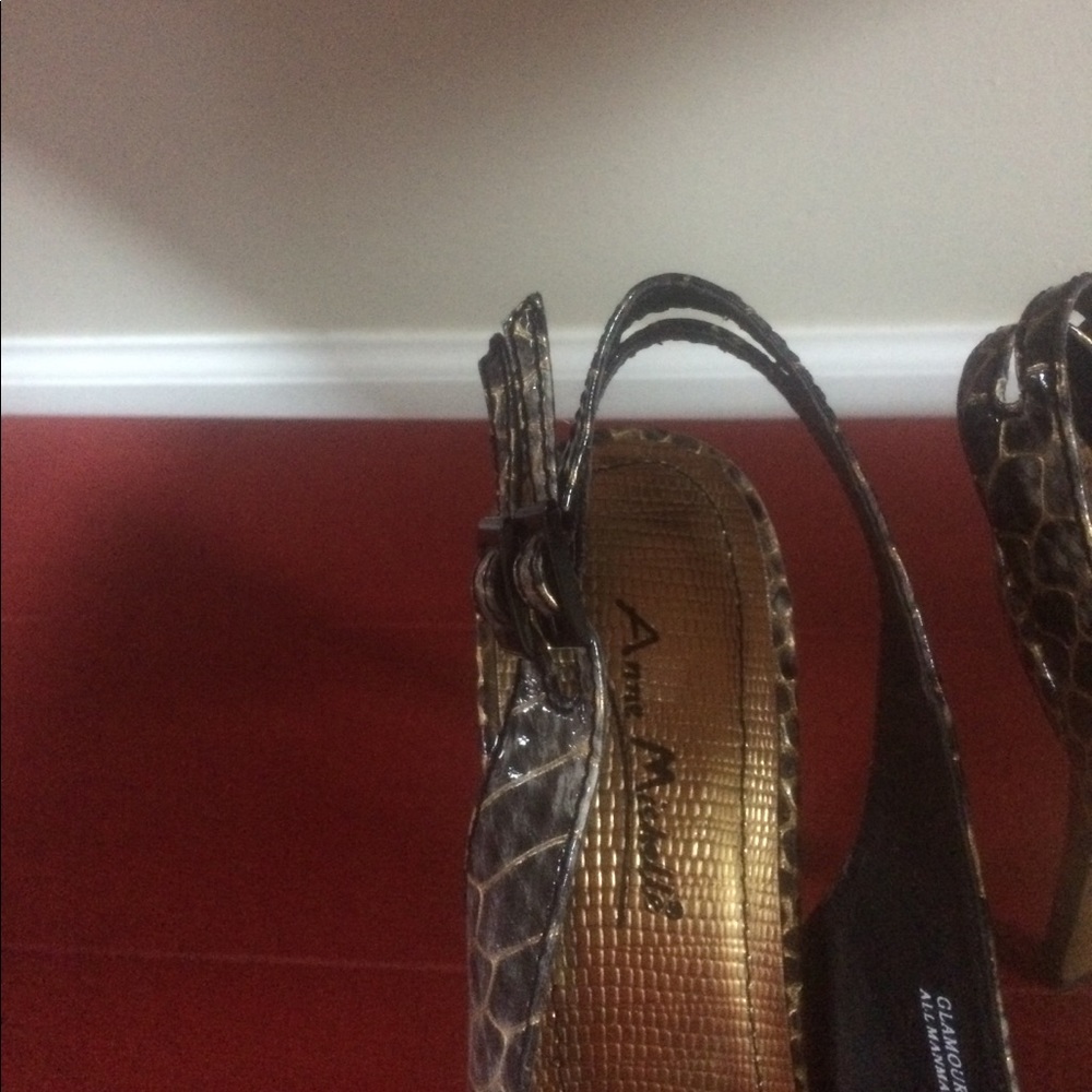 Hight he'll shoe - Picture 2 of 4