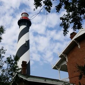 Meet your Posher, Jeanne