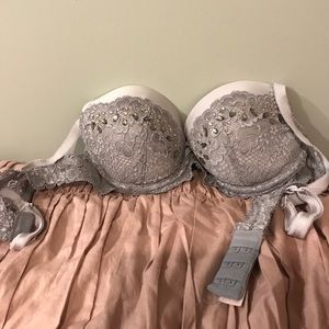 Victoria Secret Bra