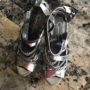 Jessica Simpson 👠