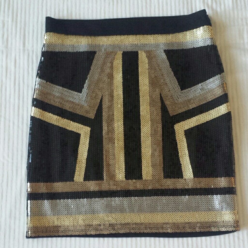 Bebe Sequins Skirt - Picture 2 of 8