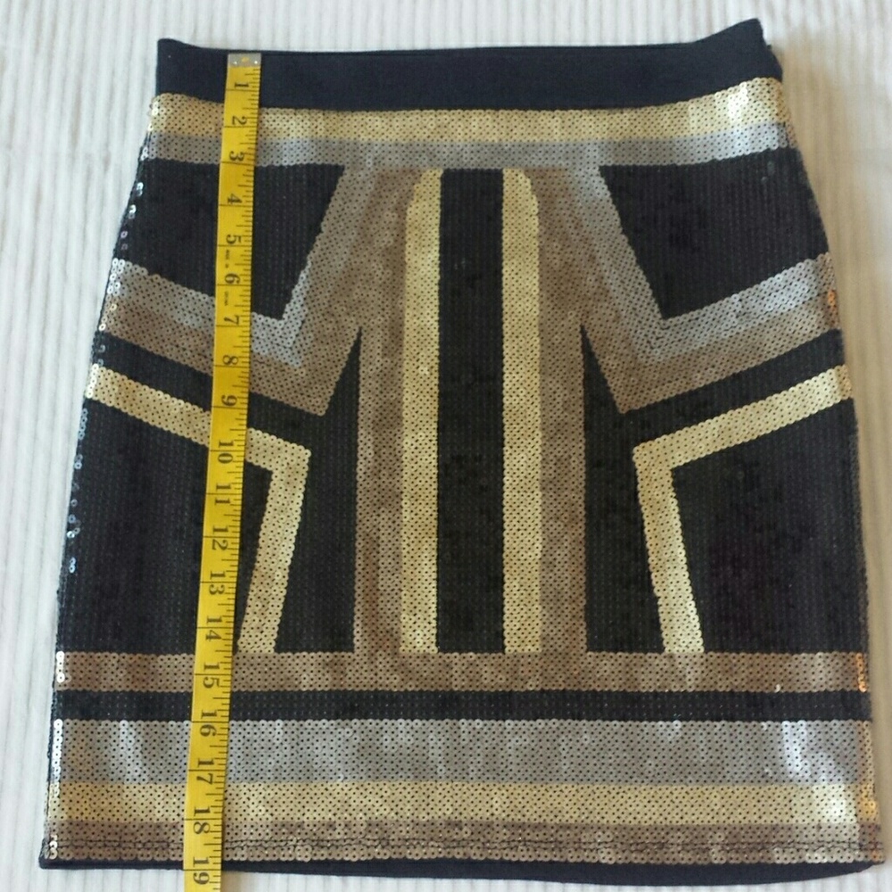 Bebe Sequins Skirt - Picture 4 of 8