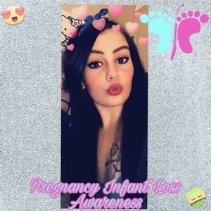 Meet your Posher, Emilee