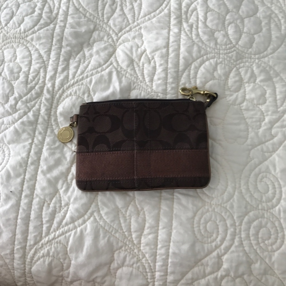 Coach  wristlet