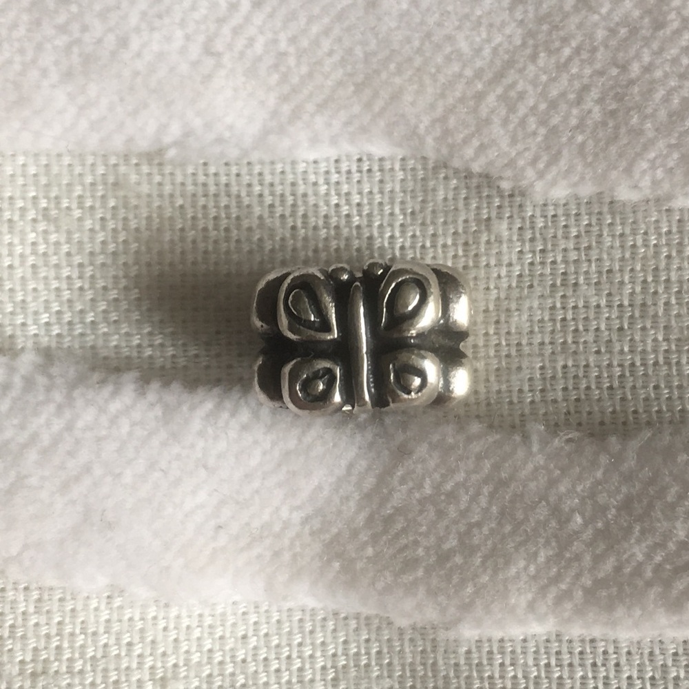 🦋Authentic Pandora Sterling Butterfly Charm